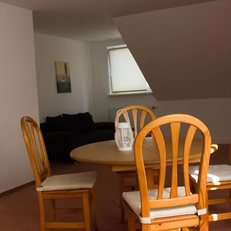 Haupt (adults Only) 3*